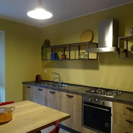 Ferrari's: Bright With Magnificent View Apartment *